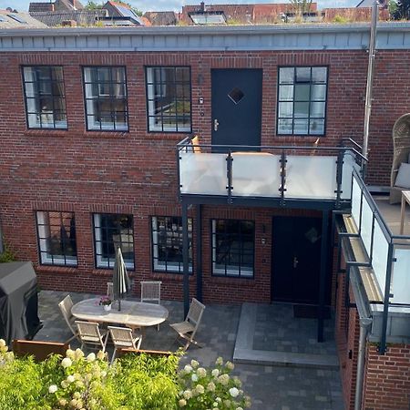 Loftwohnung 2 Simmerdeis An Der Gracht Friedrichstadt Bagian luar foto